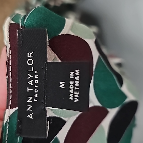 Green Blouse M/L like new girl scout cookie - Picture 9 of 11